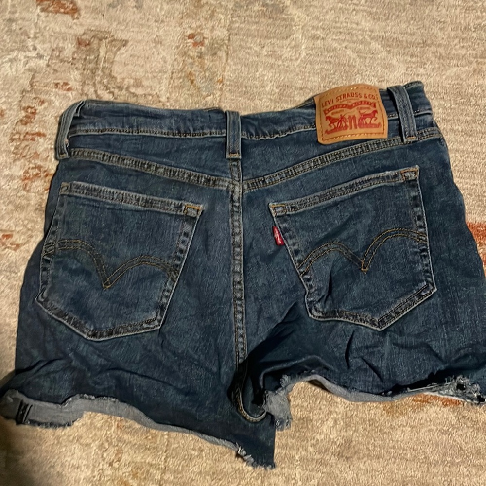 Levi Mom Jean Short High Rise